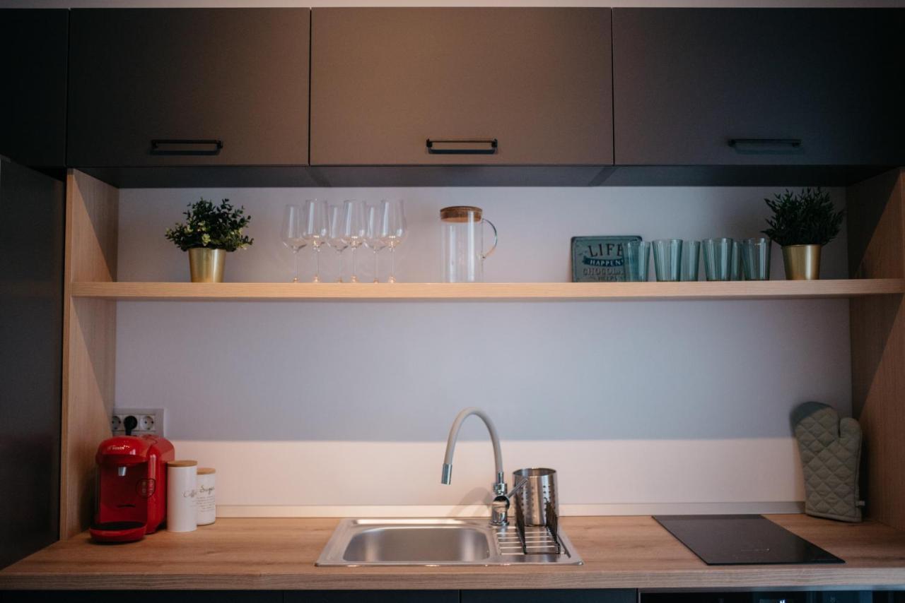 Nuez Apartments Dumbravita  المظهر الخارجي الصورة